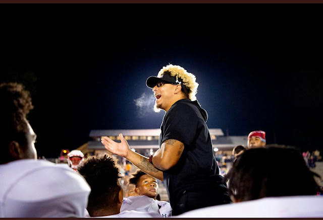 R4FBCHAT's tweet photo. We are excited to announce that @CP_AEHS is the latest coach to become @R4FBCHAT Certified. #r4accelerateeverything https://t.co/Sohpc9VAze