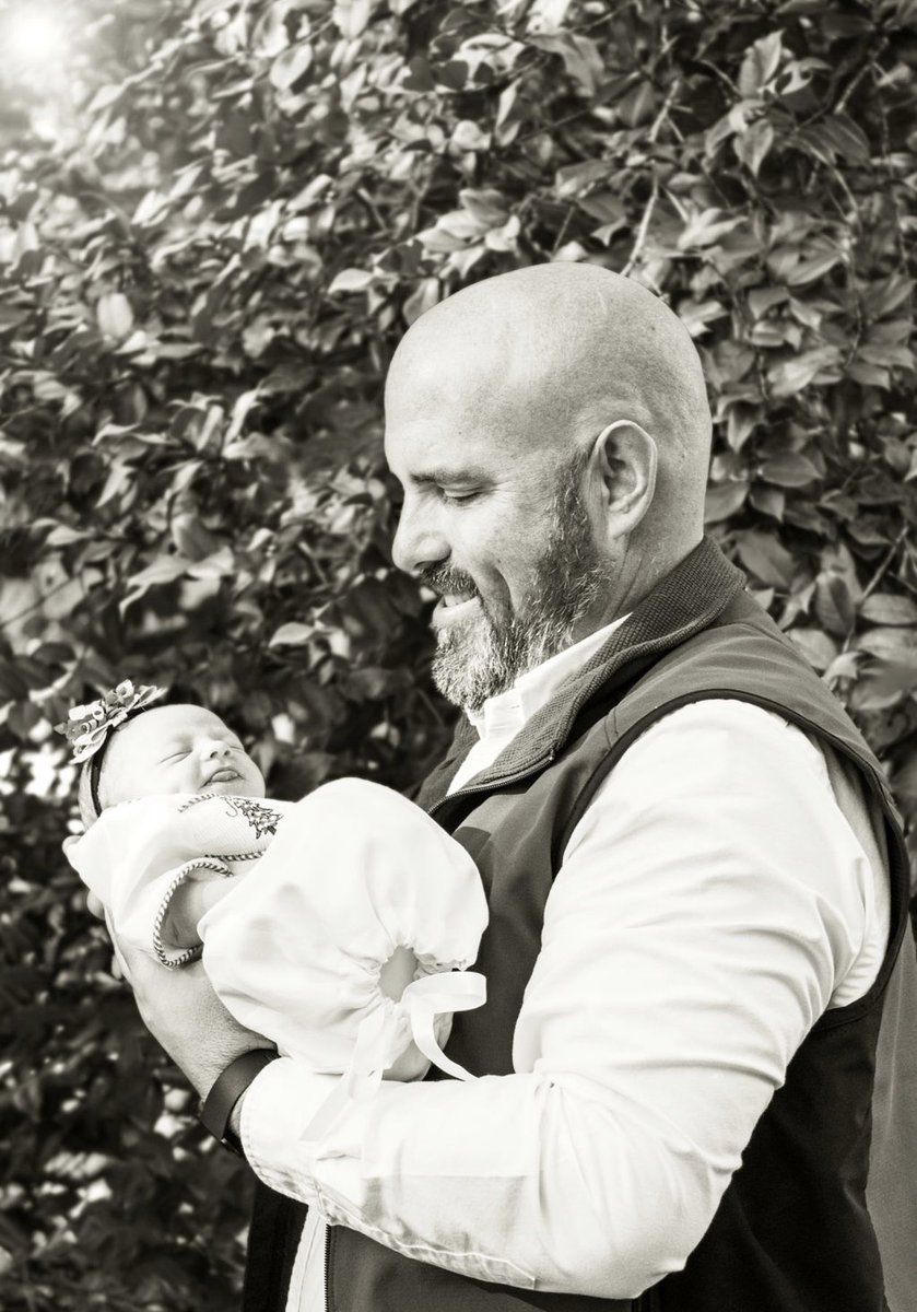 jacksynanne's tweet photo. Hey @CoachJDudley thanks for being the best #girldad ever! I❤️U! #littlemissjacksynanne https://t.co/yihsT7lAB2