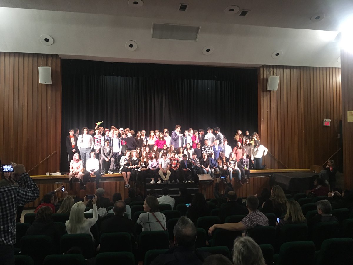 Thank-you <a href="/RobertFleisig/">Robert Fleisig</a> and <a href="/McMasterEng/">McMaster Engineering</a> for the learning and inspiration tonight <a href="/ISTEM_HDSB/">I-STEM at HDSB</a> .  The students were amazing! #proud #changemakers