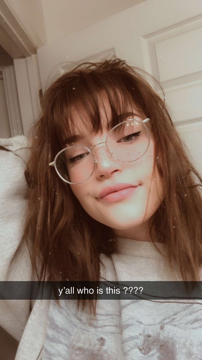 DaddyGogurt's tweet photo. I have the world’s hottest fiance https://t.co/KQSeDlaVpn
