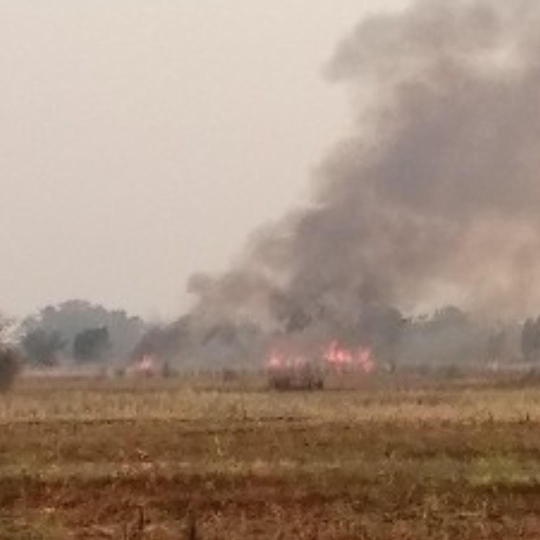 stevekaposi's tweet photo. More burning farms in Thailand

https://t.co/EUtFimdjF0

#Bangkok #Thailand #SteveKThailand #ThaiCountryside #ThaiFarming #ThaiBushfires #sugarcane #fires #TravelThailand #ThailandSights 
#ThaiEnvironment #ThailandPollution #sugarcane #sugarcanefires #farming #countryside https://t.co/0vo9Fco8P3
