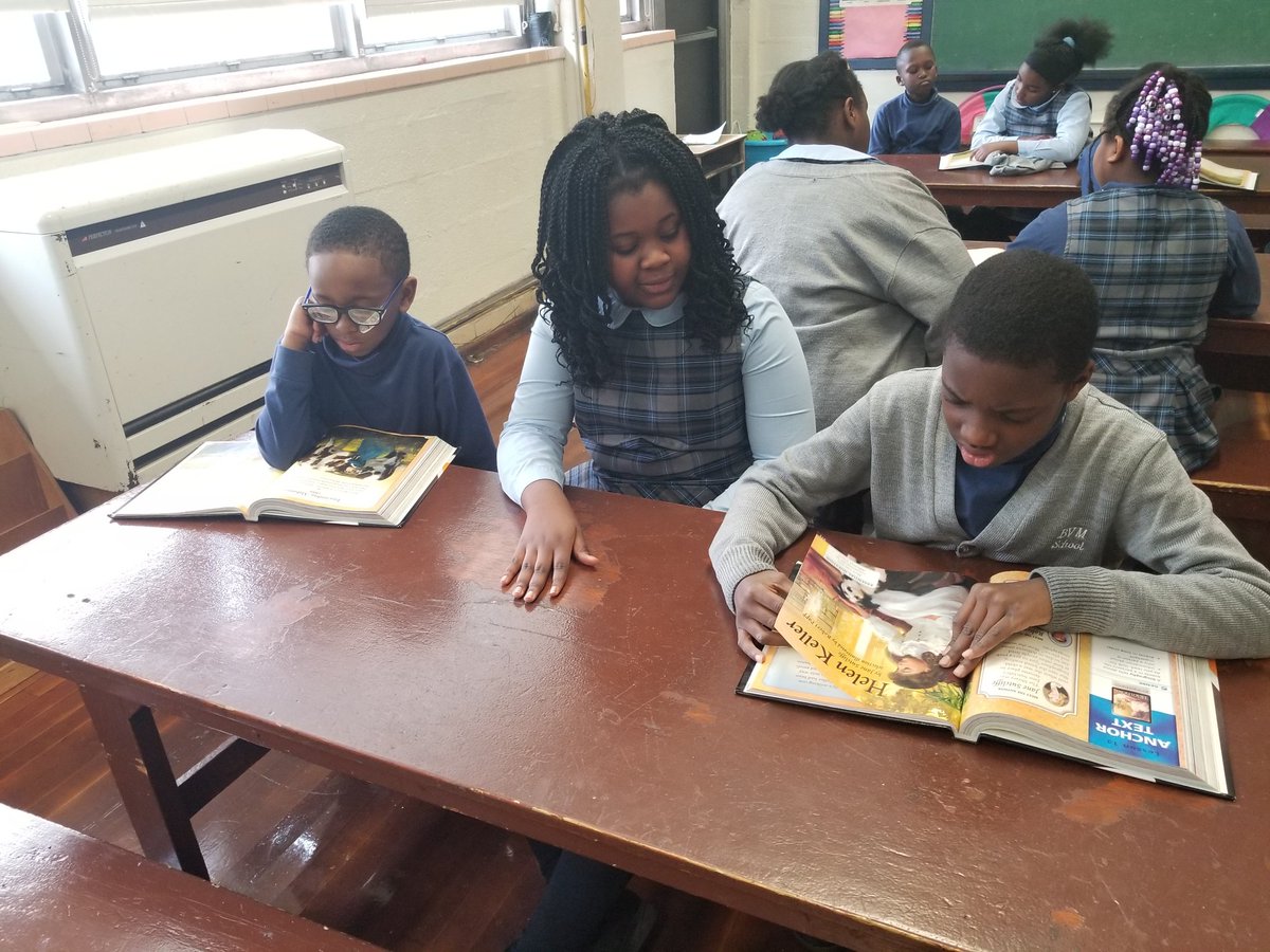 BVMSchoolDarby's tweet photo. 6th grade loves working with our 2nd grade! @SrVirginiaBVM @AOPS_Schools @ArchPhilly https://t.co/sOkEBEYWyV