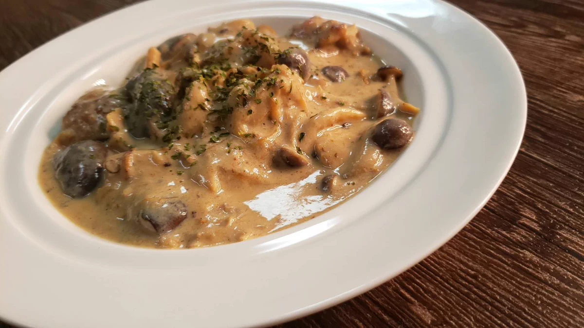 ルー不使用なのにとっても簡単？！豆乳で作る極上の「豆乳きのこシチュー」のレシピ！