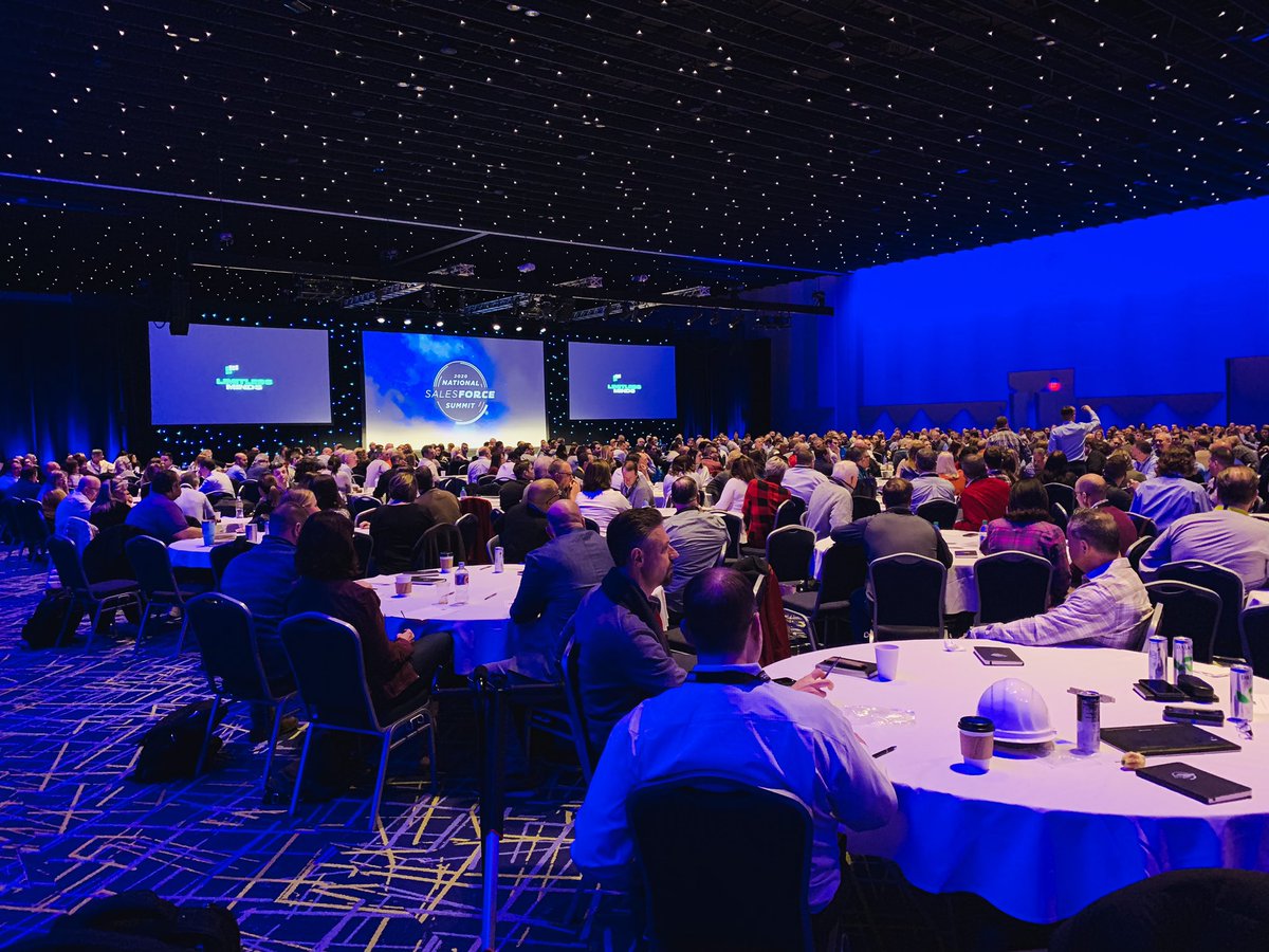 limitlessminds's tweet photo. The Limitless Minds crew earlier today with @geappliances in Louisville at the 2020 National Salesforce Summit
.
.
.
@hbproductions83 @dj_eidson @trevormoawad
#limitlessminds #thinkbiggofar #nss #nss2020 #befearless #geappliances https://t.co/mAp1pfBBwG