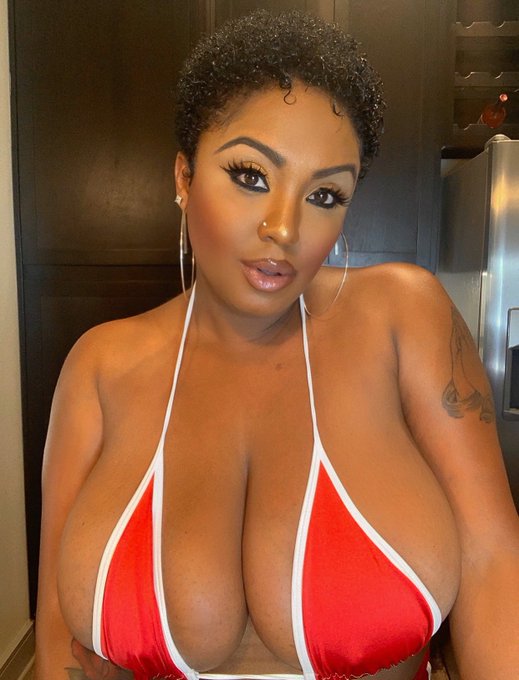 Busty and Natural ❤️ #tuesday #dallas #texas #red https://t.co/7JOFrajkhW https://t.co/PsHq6tjx9v<a href="/tag/tuesday"class="tags">#tuesday</a><a href="/tag/dallas"class="tags">#dallas</a><a href="/tag/texas"class="tags">#texas</a><a href="/tag/red"class="tags">#red</a>