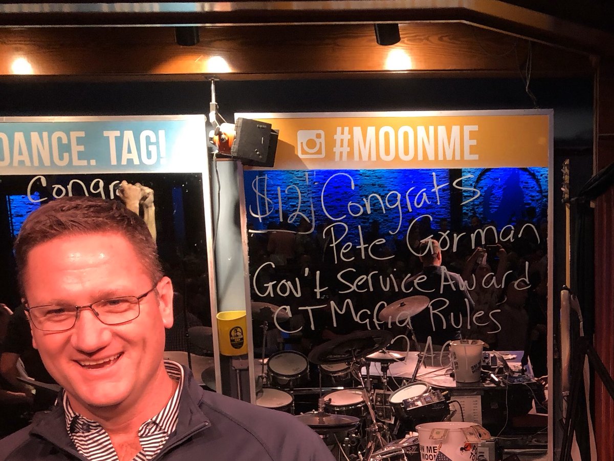 AgtChris's tweet photo. Congrats @Rule13_1 2020 #GCSAA Excellence in Gov’t Relations Award winner #CTMafia rules #CAGCS #GCSANE ❤️AGT #MOONME help us @PatJonesTweets https://t.co/Dz9GbNicUj