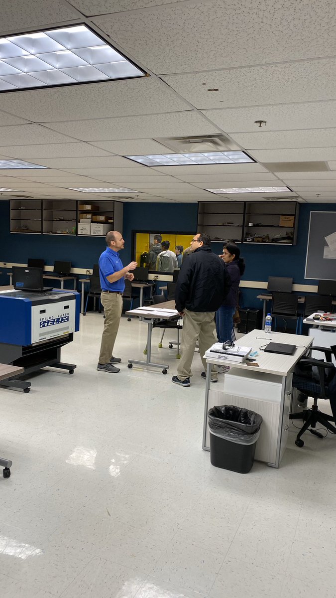 Thanks to all students, staff, and parents who came out to the STEM open house for the class of 2024