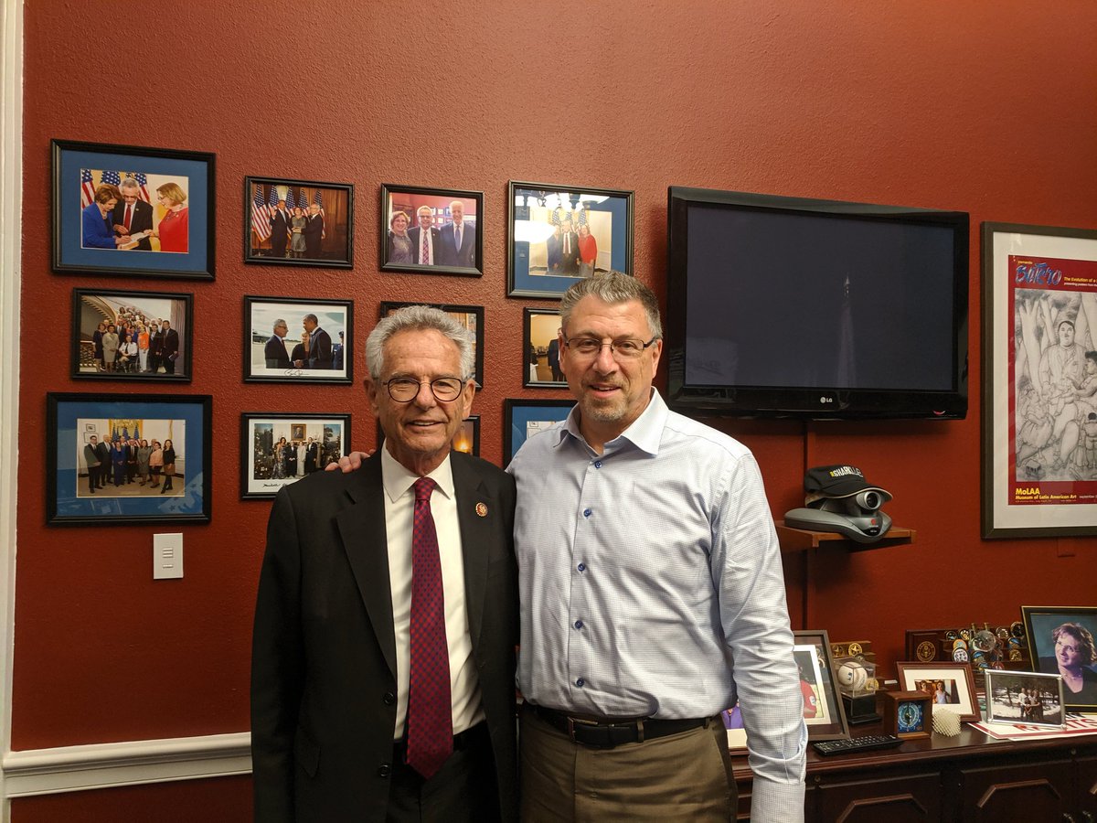 geneticsteve's tweet photo. Discussing support for #HR3235 the access to genetic counseling bill.  #GCchat @QuestDX https://t.co/GnaqaKsQYd