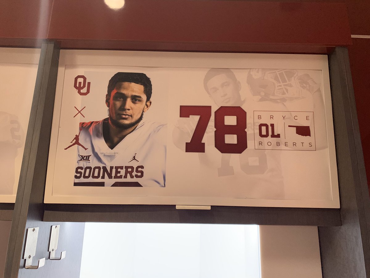 CoachLeeBlank's tweet photo. It was great to see you @BrLilbrob! Proud of you for being a Sooner and know you will always be a Bronco! Come visit!
#WeAreMustang https://t.co/2z0J4esjIW