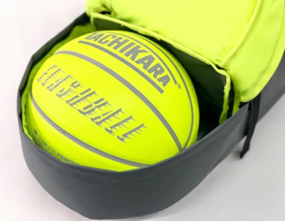 SLAMJAPAN's tweet photo. 【オンライン更新情報】
TACHIKARA City Ball Pack 002 グレー
19,800円(税別)
https://t.co/m7XUHvIUON
#tachikara #タチカラ #SpaceBallMag #ballpack #BASKETBALL #BAG #リュック #バックパック https://t.co/V8WsRHTJOR
