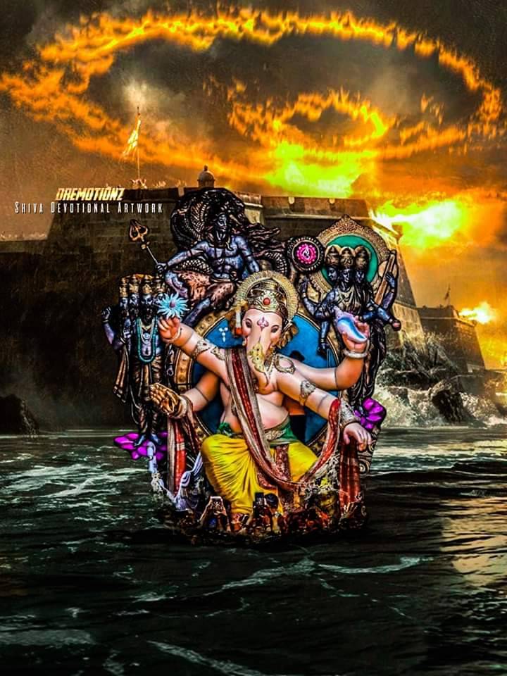 ArtworkShiva's tweet photo. #Ganpati #Ganesh #Ganesha #Ganpatibappamorya  #LordGanesh is the remover of obstacles. Pray to him before you start a life-changing decision and be blessed with Shri Ganpati's grace. GANPATI BAPPA MORYA! Follow us on #shivadevotionalartwork https://t.co/tfrnaaLZ2K