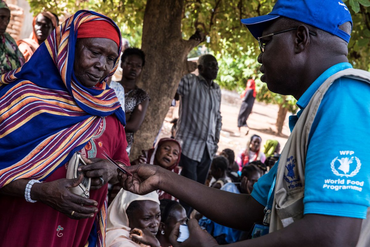 #WeAreHiring: Are you a national of #SouthSudan? Do you have knowledge of accounting principles? If you answered yes to any of these questions, @WFP may have a job for you. Check out this vacancy announcement and apply👉bit.ly/2UbLPfb #SSOT