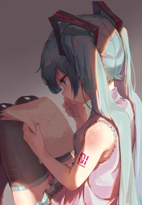 #画力ビフォーアフター
2015.09←  
                     →2019.03
初音ミクの過去絵です 