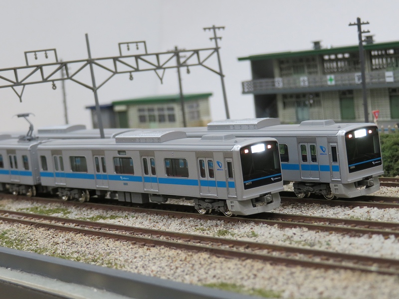 1月29日に「JR211系5600番台（SS編成）」「小田急3000形（3277・3651