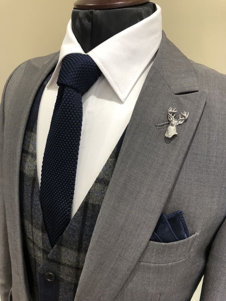 Pamba_KE's tweet photo. People will stare. Make it worth their while. Order your suits here or via 0704138324 and we’ll take your measurements wherever you are. #PambaKE https://t.co/oaDF6QuKYT