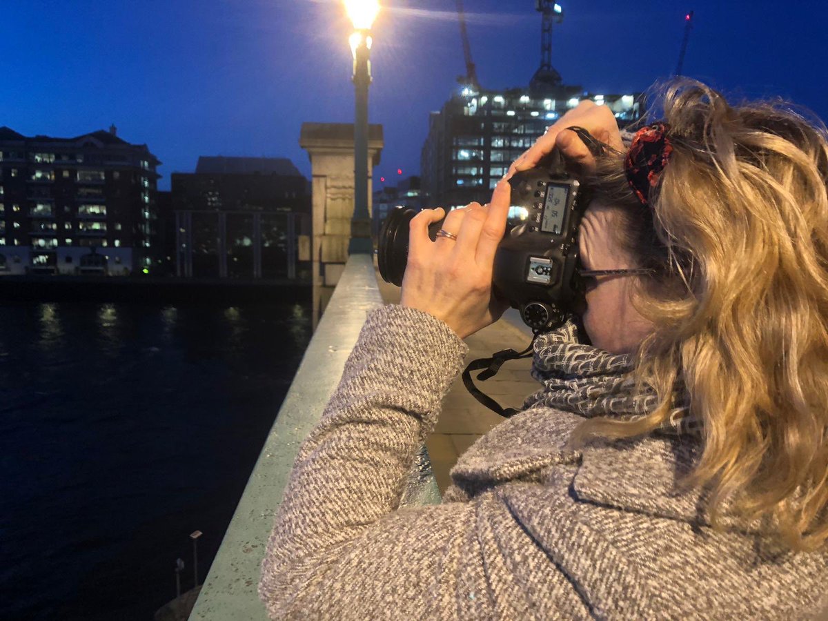 kirstylgore_'s tweet photo. Been out again early this morning shooting the big city! 😍📸 #photography #centrallondon #earlymorning #WednesdayMotivation #canonphotography #photographeratwork #thebigcity #london #photo #actionshot #kirstymeredithphotography https://t.co/WSkgzfCzMc
