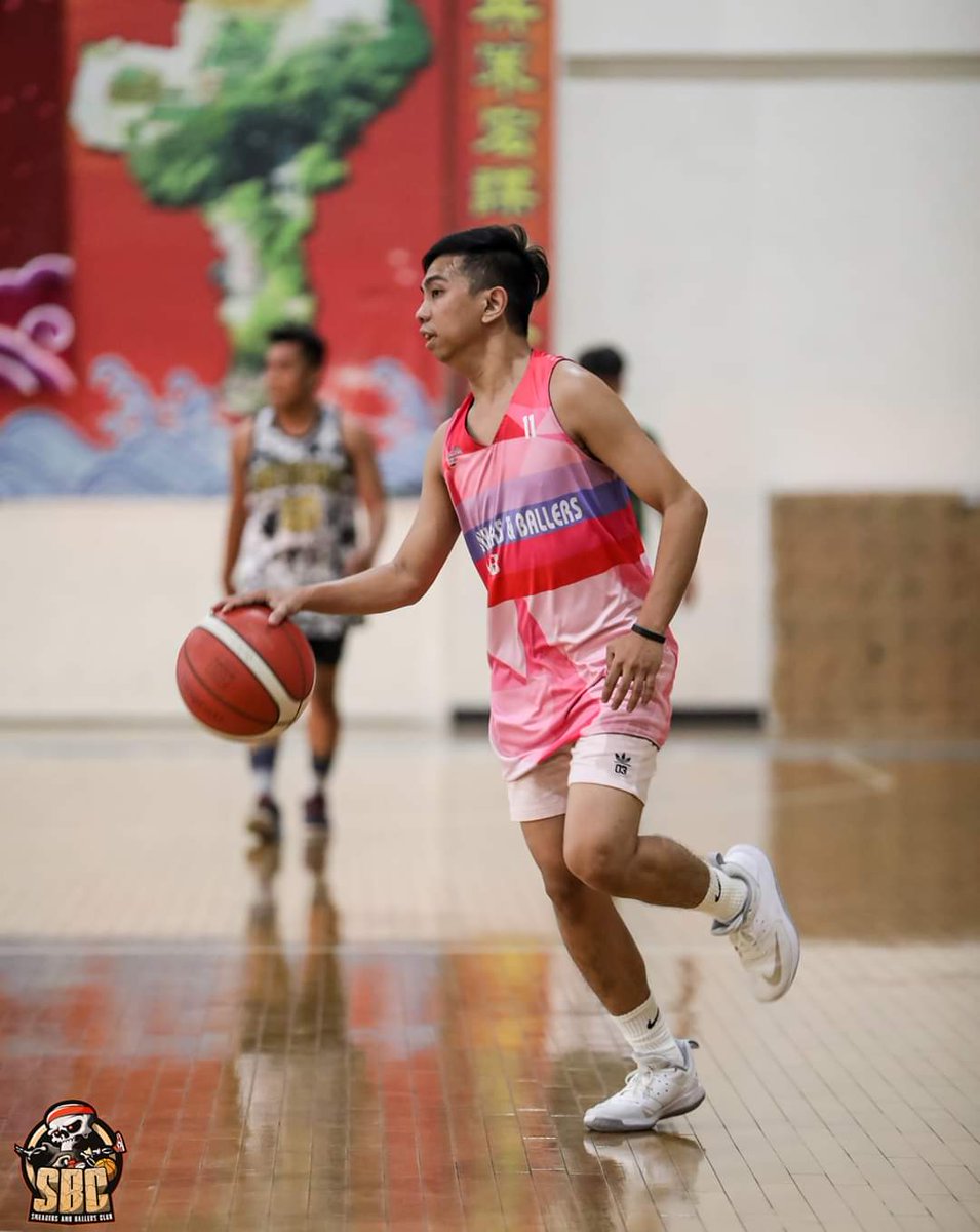 iamkenzs's tweet photo. I love pink ๐ #Collab #SBC #EvilBall #WestTitans https://t.co/oZWuEu0L8A