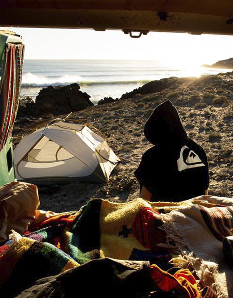 ¿Cuánto tardas en cambiarte normalmente?
Ver una - buena - sesión de surfing desde lejos puede aumentar nuestros niveles de adrenalina. Haciendo que vayamos más acelerados que de costumbre ⚡.