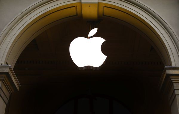 iMoathM's tweet image. بشكل رسمي 📣

.
.

آبل تعلن عن نتائجها المالية للربع الرابع من عام 2019 بعائدات وصلت إلى 91.9 مليار دولار وصافي أرباح وصلت لـ 22.2 مليار دولار