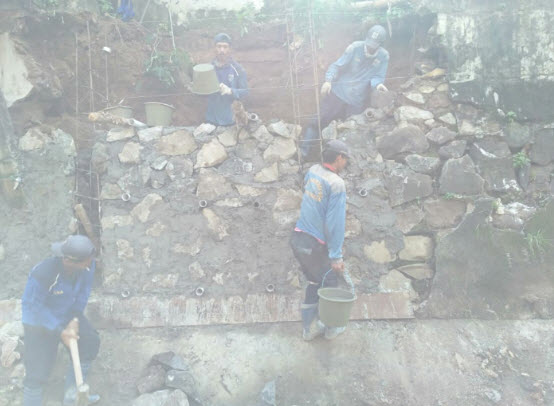 DinasSDAJakarta's tweet photo. Kegiatan perbaikan turap batu kali PHB Sodetan Bali Matraman di Jl. Swadaya 1 Kec. Tebet.

@aniesbaswedan
@DKIJakarta
@DinasSDAJakarta
@BPBDJakarta
@BeritaJakarta
#PasukanBiru #JAKI
#OperasiSiagaIbuKota
#jakartaberkolabo2asi https://t.co/m7jdDTfZKL