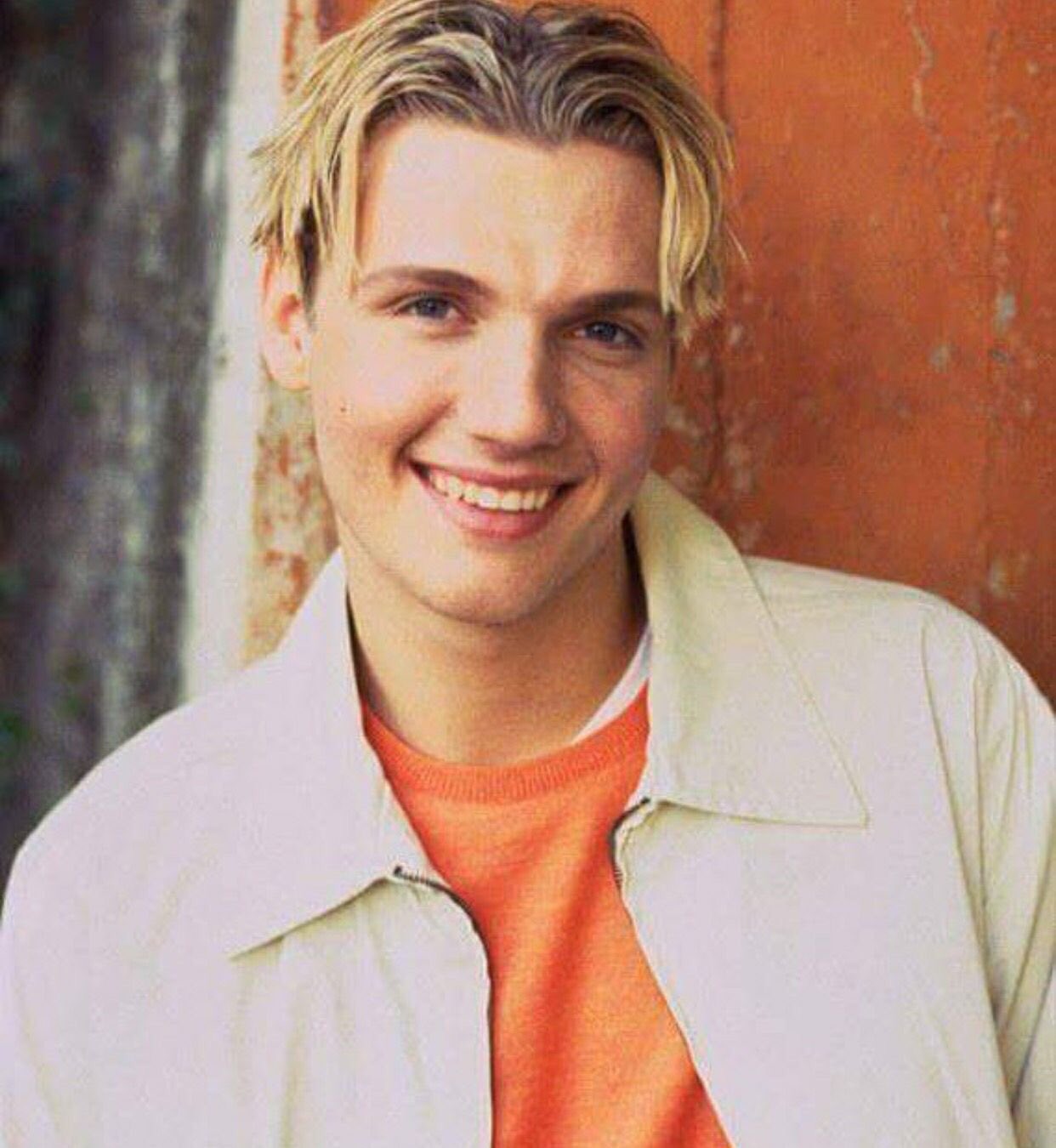  Happy birthday Nick Carter my first love!     love you! 
