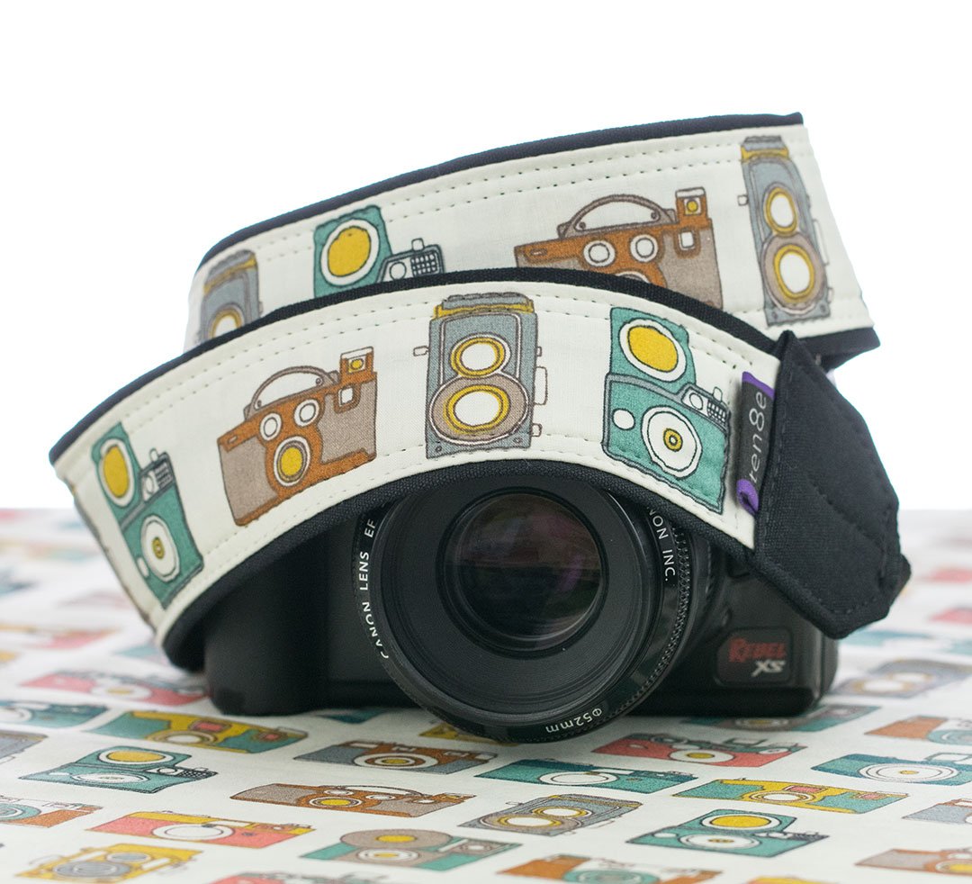 ten8e's tweet photo. Retro Cameras Camera Strap https://t.co/KBEOnW1fc9 #ten8e #dslr #handmade #customcamerastrap #photography #camerastrap #cameraaccessories https://t.co/DlOlH2C1oS