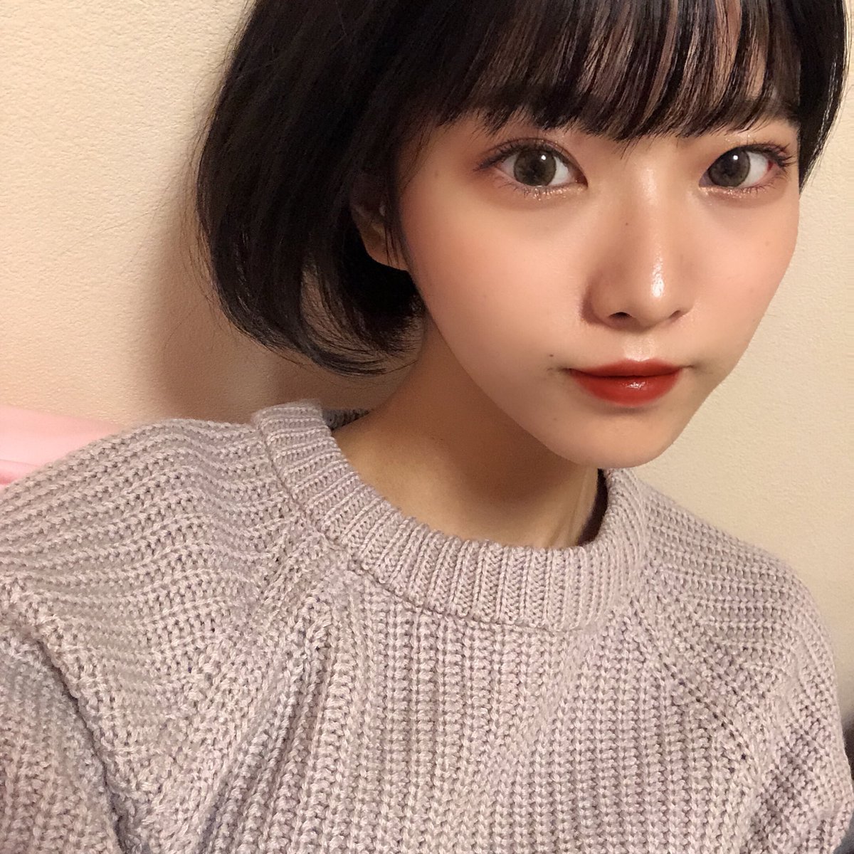 エノ ショートやボブで髪型に飽きたけどエクステつけられないよって方に超オススメなのがワンタッチエクステ パッチン留めが5つついてて1日つけてても外れないし 痛くもない 私は少し髪が短めだから若干馴染んでない部分もあるけどほとんど人から気付か エノ ショートやボブで髪型に飽きたけどエクステつけられないよって方に超オススメなのがワンタッチエクステ パッチン留めが5つついてて1日つけてても外れないし 痛くもない 私は少し髪が短めだから若干馴染んでない部分もあるけどほとんど人から気付か