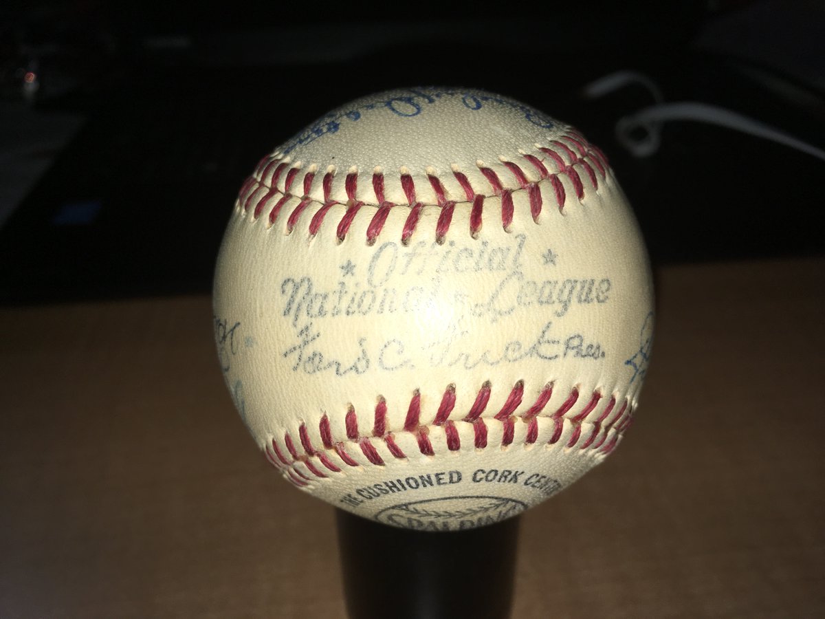 lanc_supcap3841's tweet photo. #autographed #Baseballs up second a #ball signed in 1940's &amp; 50's with #JimmieFoxx #LeftyGrove #RabbitMaranville and 15 others from that era @oriolesrise @Markhoyle4 @SBergerBOSTON @TimJenkins1962 @handyslunch @EricDLussier @SplitSeason1981 @JoshKidwell29 @CarterWcarter69 https://t.co/gvqK15GX2M