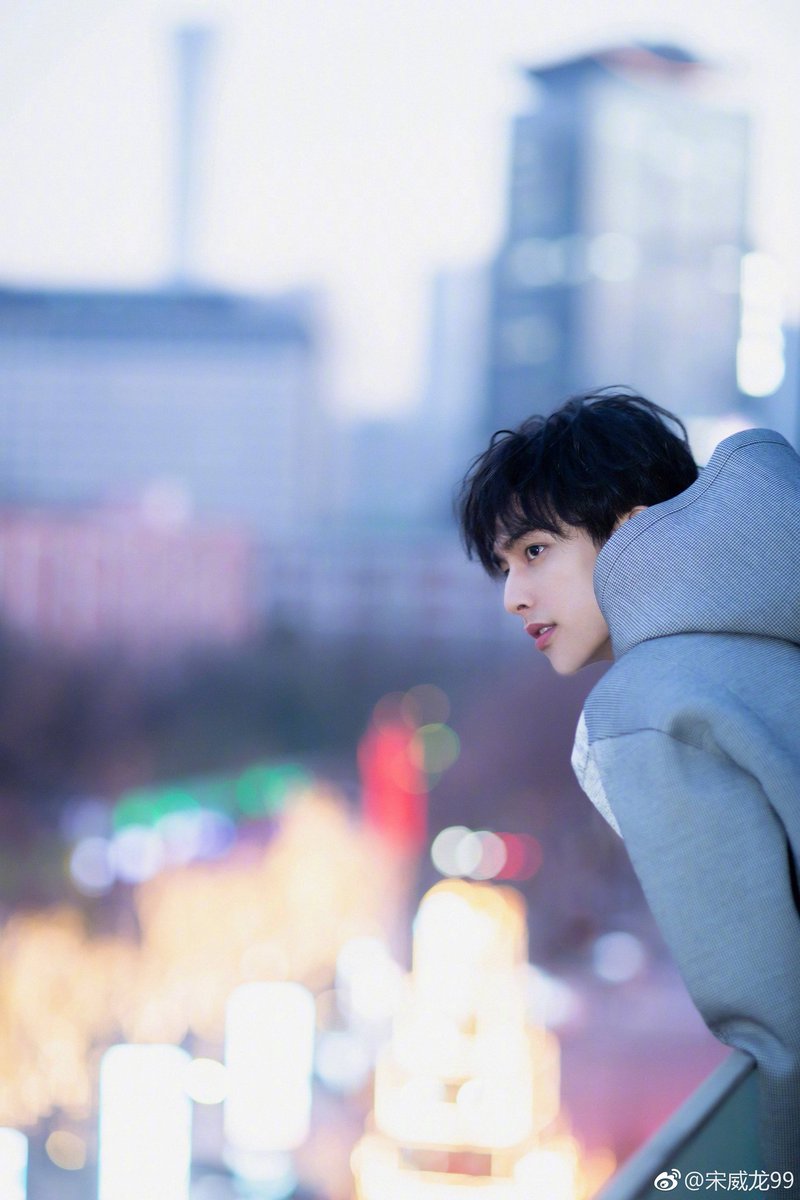 kuWuleiXukai's tweet photo. หื๊ออออออออ ดูไปตอนเดียวก็โดนเด็กตกแล้ว น่ารักมากกกก 🥰
#下一站是幸福  #FindYourself #รักแรกของสาวใหญ่ #ซ่งเว่ยหลง https://t.co/gJ5KoXuBwq
