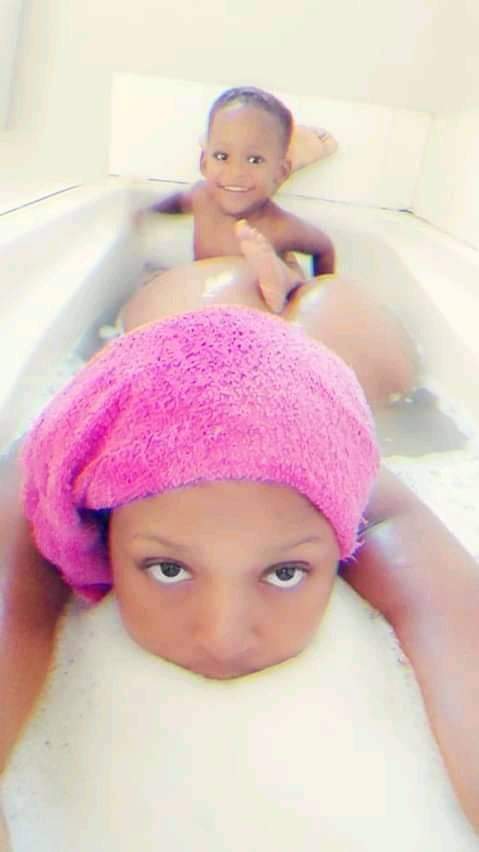MalumSid's tweet photo. Baby mamas be like... "Your baby loves water."🤣🤣 https://t.co/DPCps9mmNR