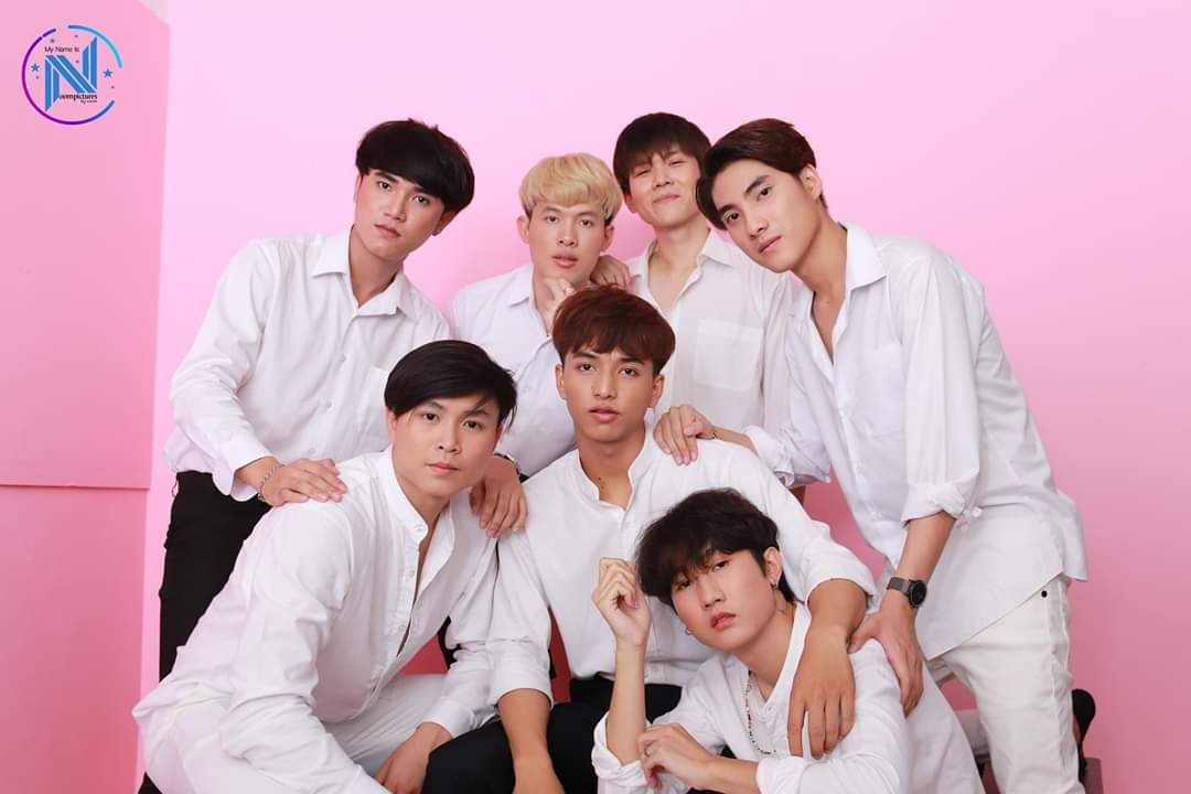 cz_tar's tweet photo. 🥰 พวกเราจะมาทำอะไรกันเอ่ย.....🤫
ฝากติดตาม และ ให้กำลังใจพวกเราด้วยนะค้าบบ😘
#เดอะแก๊งค์และพ้องเพื่อน
#loveoftimetheseries
#loveoftimeกาลเวลาที่หมุนเวียน https://t.co/FeZ4MOzFjW