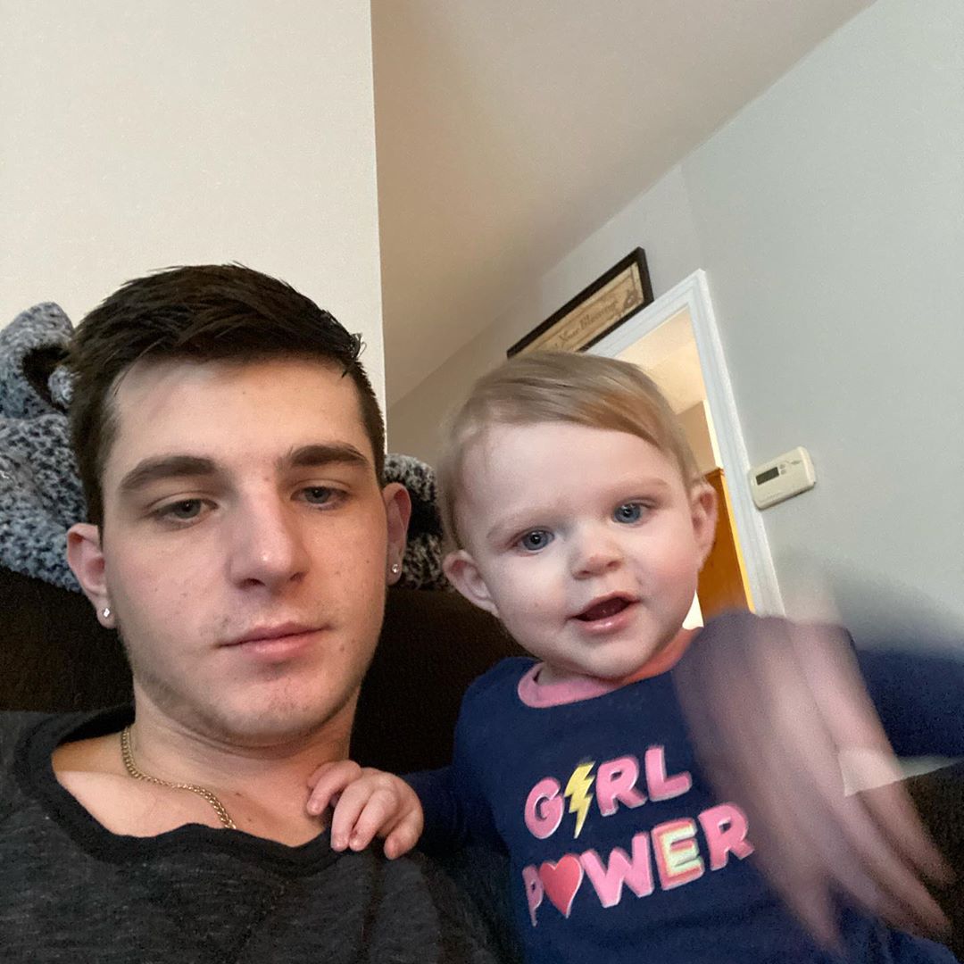 UnexpectedUps's tweet photo. Caelan Morrison: Happy birthday to my beautiful baby girl! I can’t express how thankful I am to have this little one in my life! These past months with my family have been amazing! Watching this girl grow up has been a blessing! I pray that we...

https://t.co/pRRZrqDm9A https://t.co/O2D7YDVDrh