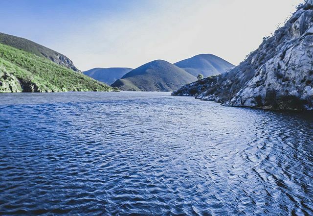 luigimaster05's tweet photo. "Si comparamos el río con la roca, el río gana siempre, no gracias a su fuerza, sino a la perseverancia". - Buda ⛰️🏞️⛰️ #mexico #HechoEnMéxico
...
.
.
.
...
.
.
.
...
#mexicocolectivo 
#colectivofotomx
#viewmex 
#mexigers 
#igersmexico 
#mextagram
#talen… https://t.co/gCkKPTX4aP https://t.co/AEGQDDi6Ug