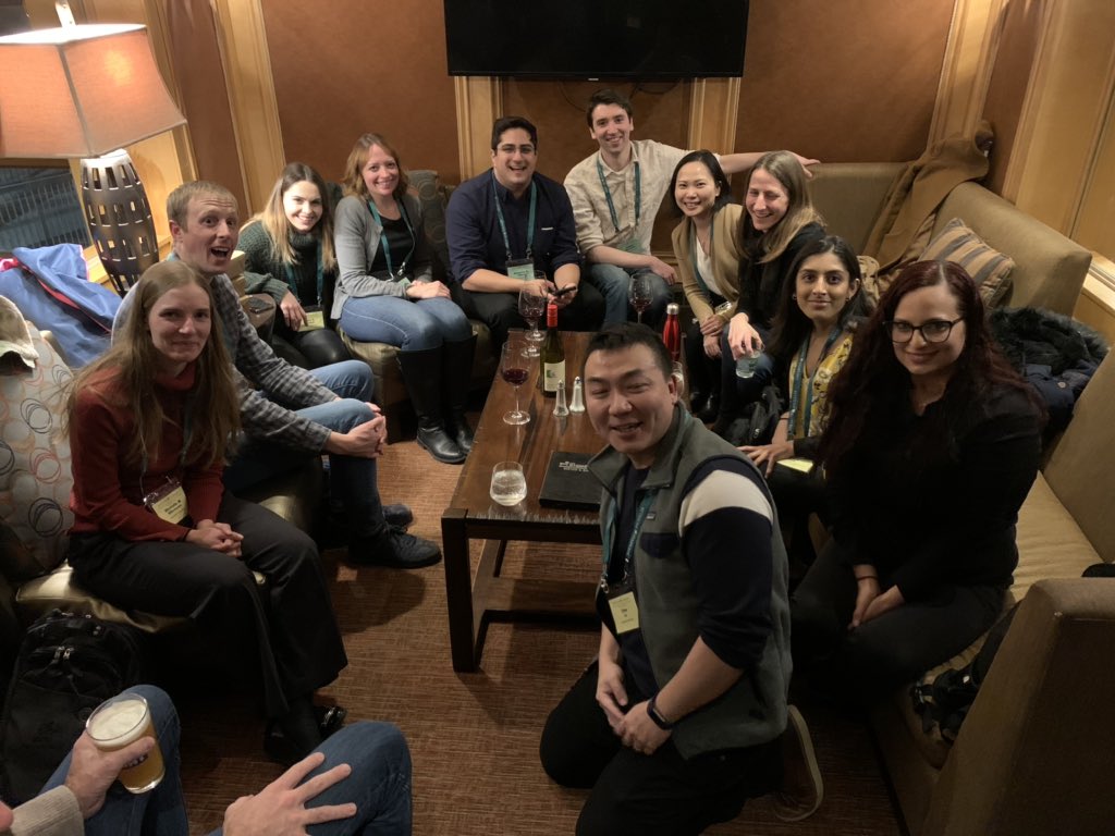 Yael_David__'s tweet photo. The grand Aliis-Muir and co reunion at the @KeystoneSymp #KScancerepigenetics @LuLaboratory @sdharx @BanaszynskiLab @LilingWanLab @bsabari @ael2b @galliganlab @Muirlab #galliganhand 
#labreunion #graam https://t.co/iYubqUHoWE