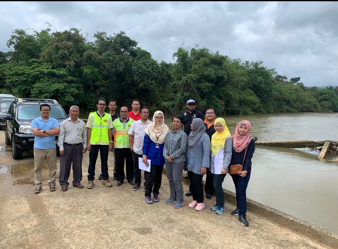 29 Jan 2020 (11.30 pg) - Lawatan Tapak Projek Jln Luar Bandar RMK-12 bersama Kem. Pmbngn Luar Bandar (KPLB),HOPT,  HODT Luar Bandar &amp; JKR Daerah H.Trg.
Lokasi: Jln baru dari Kg. Durian Bador ke Pusat Latihan Rela Wilayah Timur,  H.Trg
<a href="/yusufghani200/">تذكرة</a> 
<a href="/Suhaimi1800/">sbm</a> 
<a href="/JKRTerengganu/">JKR Terengganu</a>