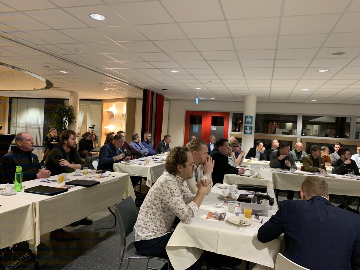 BNIElburg's tweet photo. Vanochtend is ons wekelijkse ontbijt niet in Elburg maar in Kampen bij het @Hoornbeeck waar we met 4 BNI chapters uit de regio te gast zijn. Het ontbijt (en alles er omheen) is uitstekend verzorgd door studenten commercieel. Bedankt! https://t.co/W9IezMX9EB
