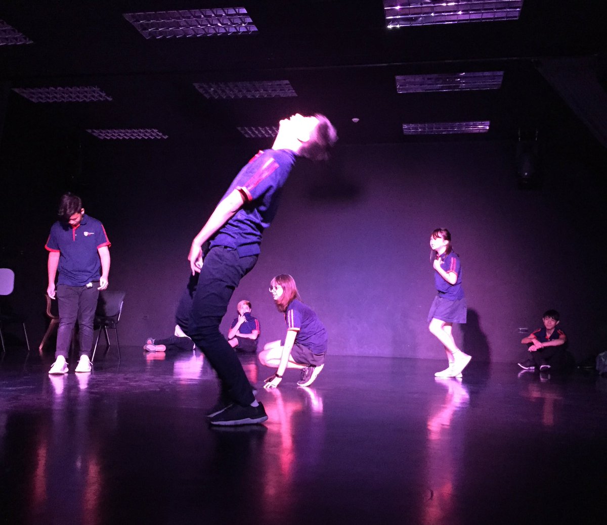 S107Drama's tweet photo. Day 3 of @LPATheatre Residency at @StAndrews_107! Year 10 exploring the ideas of Artaud and the Theatre of Cruelty. Intense, dramatic and funny. #TeamS107 #Drama #unlocktheartist https://t.co/yrE0Cg5NnX