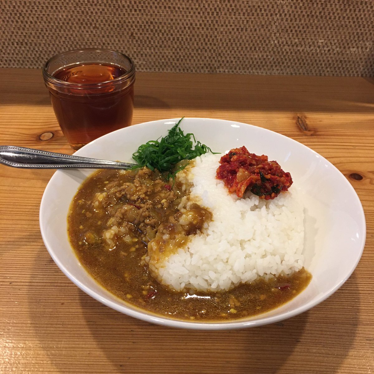 zephyr_shokudo's tweet photo. 本日発売のKitriの1stフルアルバムのKitristとこれまでに発売されていたPrimoとSecondoを買ってきて、早速Kitristを聴きながらのご機嫌さんの仕込み!
癒されるー
著作権の関係で残念ながら当店でKitristはかけられませんが、PrimoとSecondoは大丈夫!かけられます!
#Kitri #Kitist #Kitistの店 https://t.co/Aw3f8ElyDC