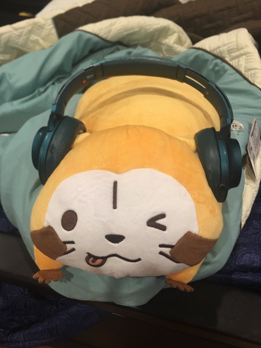 kannascope's tweet photo. Got round to listening to @99piorg’s Mini Stories Volume 7 and I’m glad @vivianhle understands me. Rascal is a great listening companion https://t.co/li8pBEsYgC