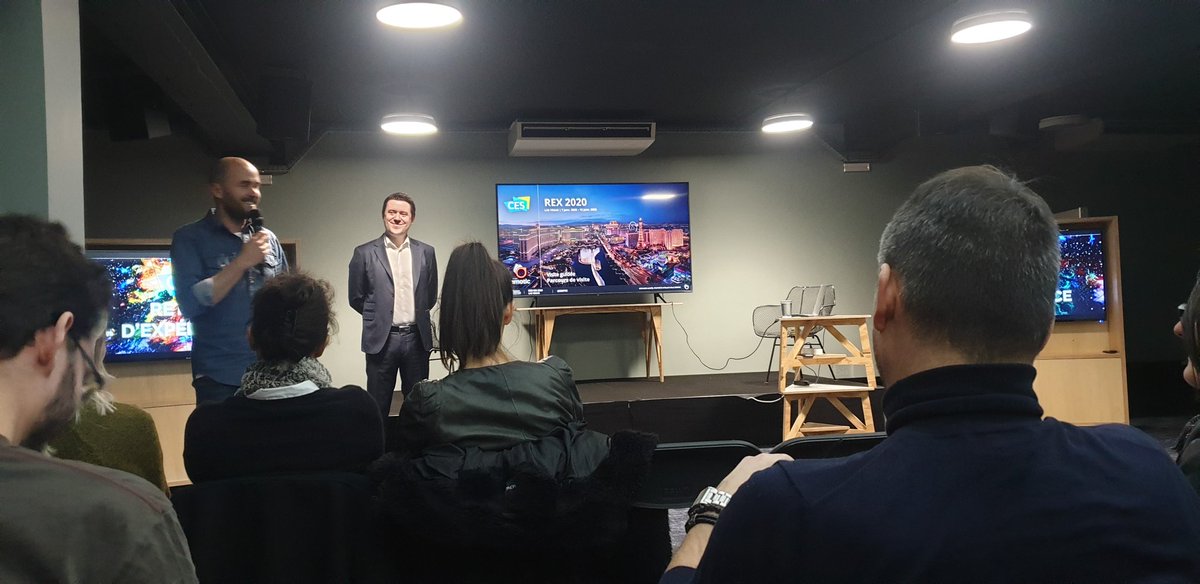 p_ulseon's tweet photo. Efficace et inspirant Rex #CES2020 à @lepalace_nantes par @michaelthoby de @EMOTIC "Sans la Chine cette année il se passe plein de choses aussi sur 3 axes #tech4life, #tech4cities #tech4business" https://t.co/TY92V8GrMQ