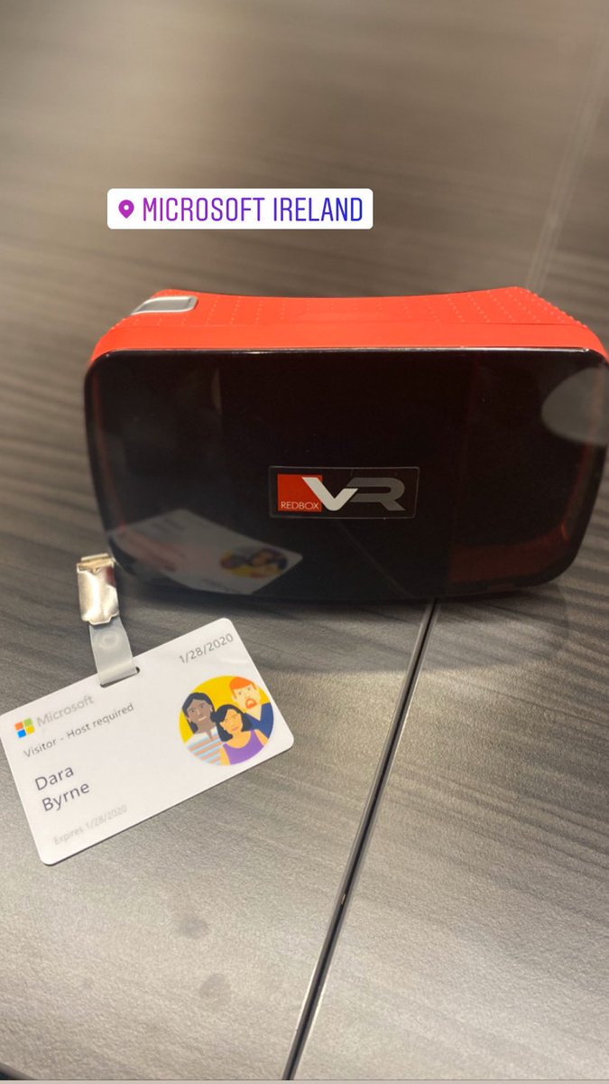 What a great opportunity! Learning about VR in the classroom was so much fun. Thank you <a href="/econrachel/">Rachel Farrell</a> for organising such an informative event 📝👩🏻‍🏫 and thank you to <a href="/SchooVR_IRE/">SchooVR</a> for presenting to us!