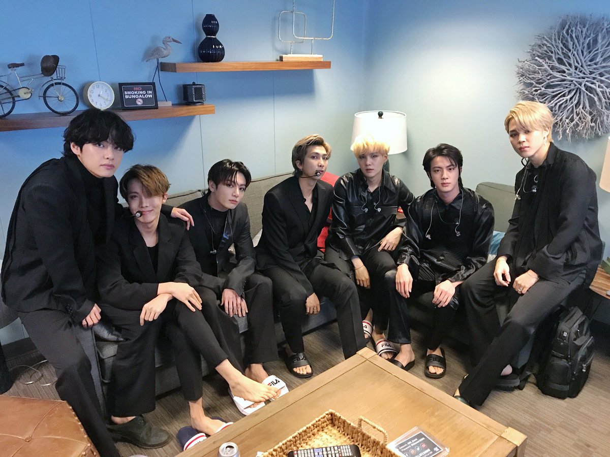 btspiics1's tweet photo. ❛ BTS 'The late show with J-corden ❥ ❜ https://t.co/vNMs456GhG