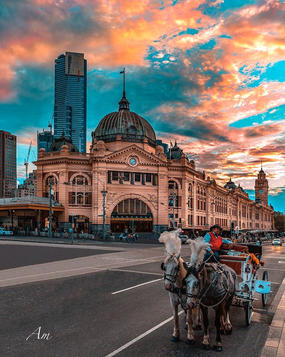 Melbourne Skydeck tweet media