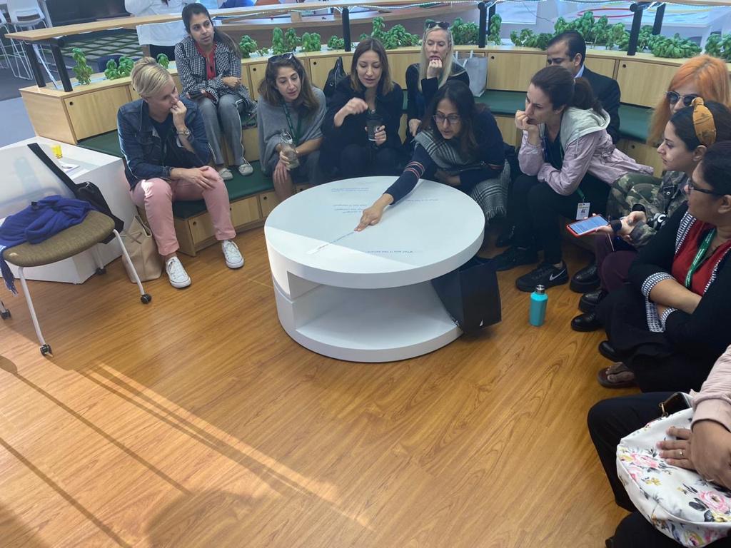 HorizonDubaiUAE's tweet photo. Our parents of EYFS children spent time this morning in the STEMM lab learning about the Science Curriculum. Parents saw first hand how we encourage exploration and investigation as our little learners begin to understand the world around them. 
#parentworkshop #horizonscience https://t.co/ao7uQjYyPX