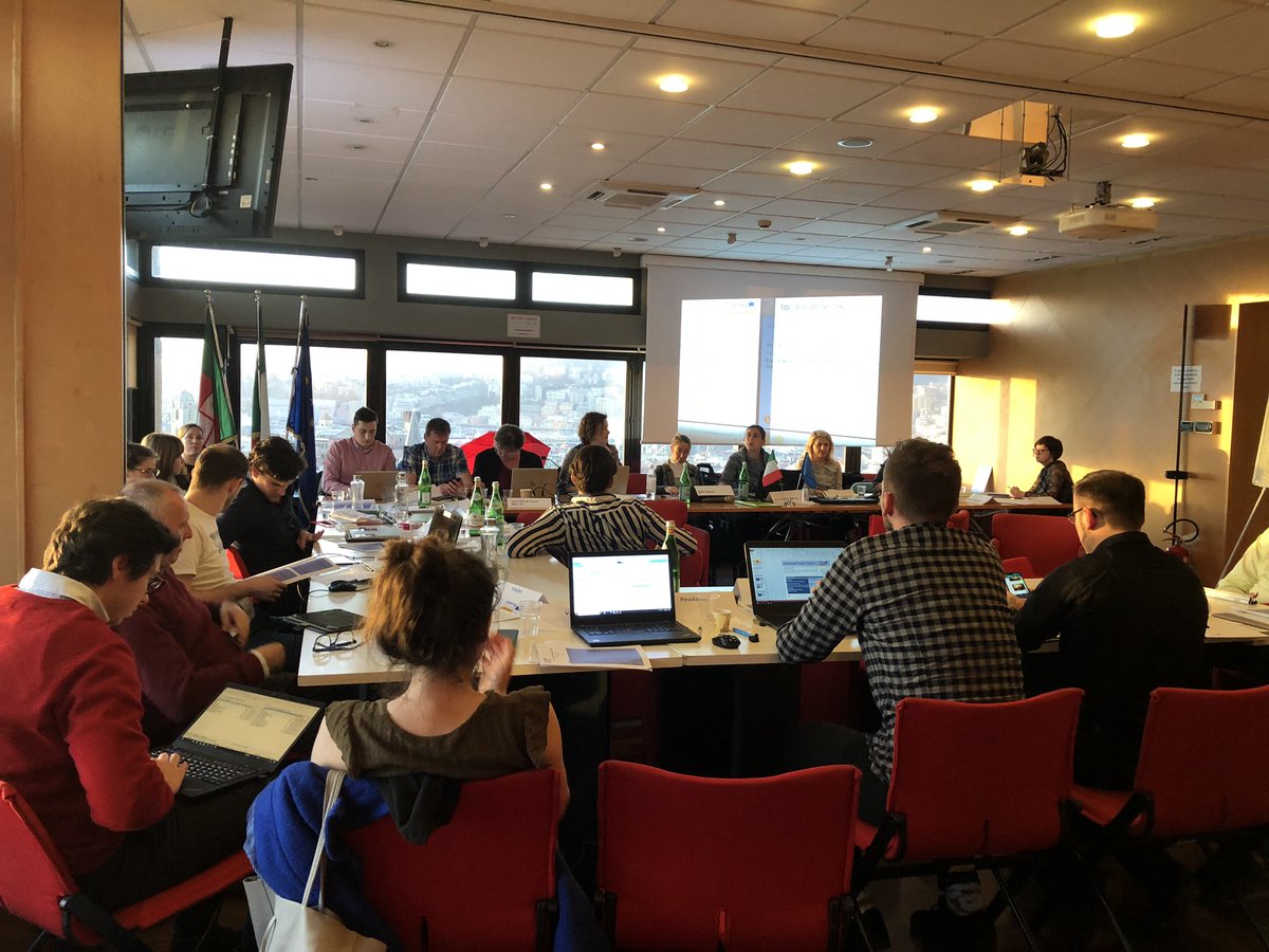 CentrumCiitt's tweet photo. partners meeting in @RegLiguria to discuss further project steps @ICARE_SMART 👍🙂 https://t.co/OtAFGAuOyT