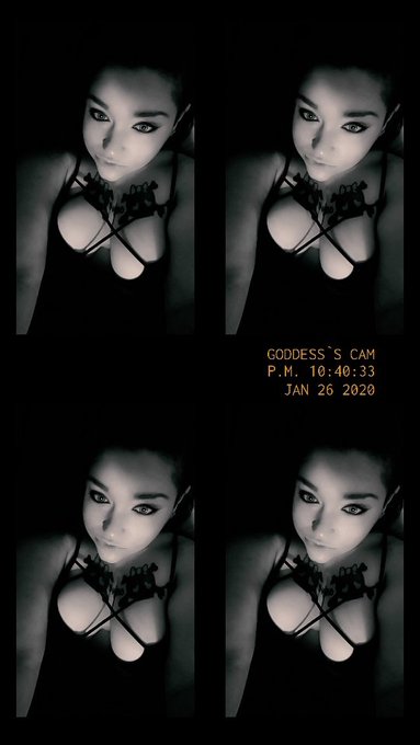 Want to see me, DM and ask about my 5 video special and price list for other services... https://t.c