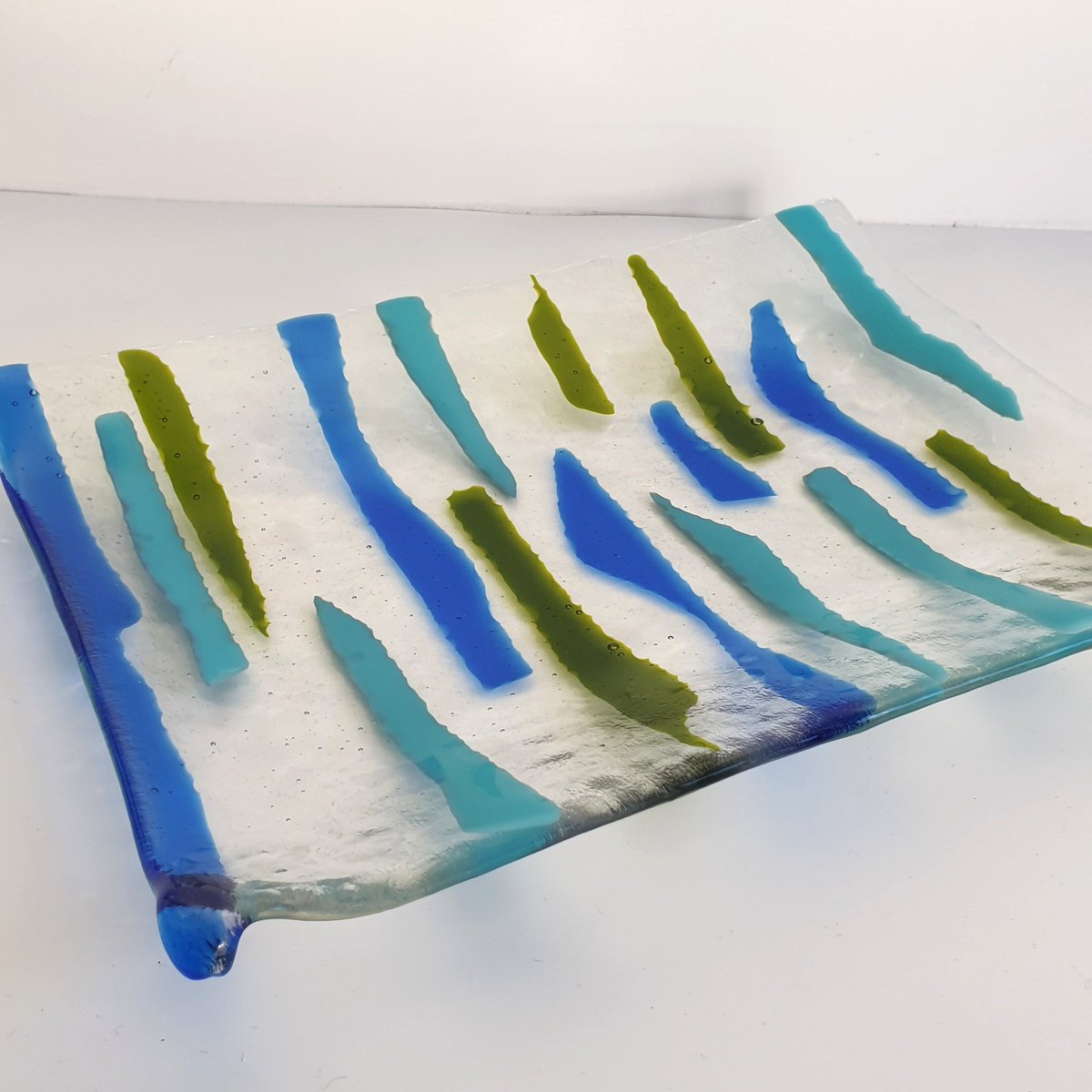 Good morning #earlybiz Have you seen my latest platter? A mix of blues and greens! #handmade #tweeturbiz