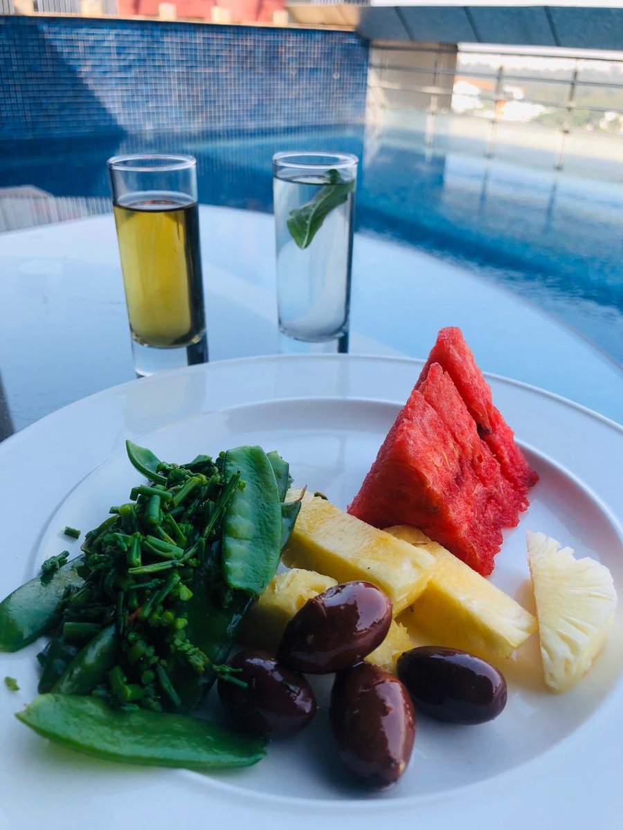 TangySorbet's tweet photo. Yoga and Meditation session followed by #healthy #breakfast as part of #Resolution2020 #EatGoodFood #GourmetPassportExperiences at #ChamaGaucha #RadissonHyderabadHitecCity turned out to be a great start to the weekend. @gourmetpssprt @Radisson @HiHyderabad @swachhhyderabad https://t.co/GcqTWwL2Pn