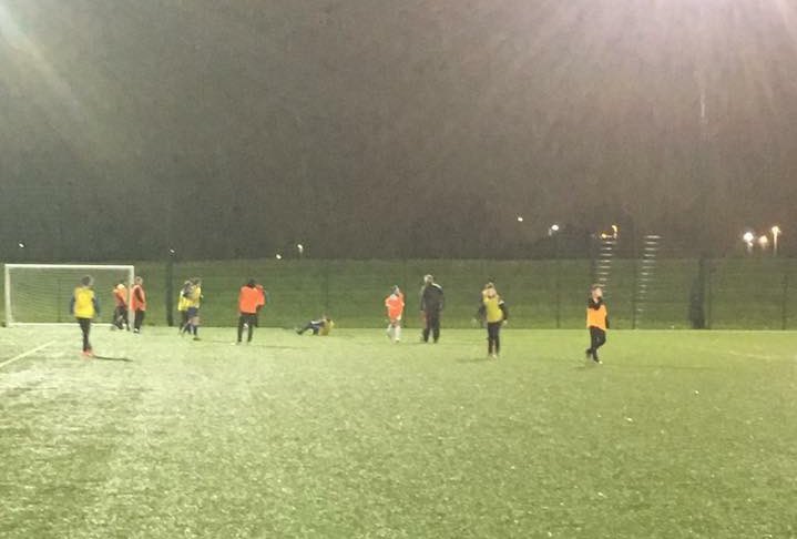 Teamgrassroots_'s tweet photo. Out there in the lashing rain on a very cold night in January is a real footballing hero.......

#GrassrootsFootball
#WeOnlyDoPositive #21DaysOfPositive https://t.co/du94McSB31