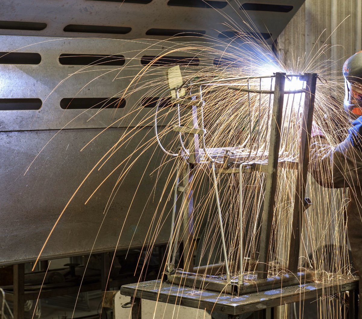 isi__mar's tweet image. For decades we have manufactured metal structures and we control the entire manufacturing process, from beginning to the end.

#iSiMAR #wirefurniture #wirechair #furnituredesign #outdoorfurniture #interiordesing #manufacturers #manufacturing #furniture
